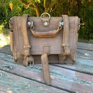 Saddleback leather Medium Briefcase in Dusty Brown (rare Color)